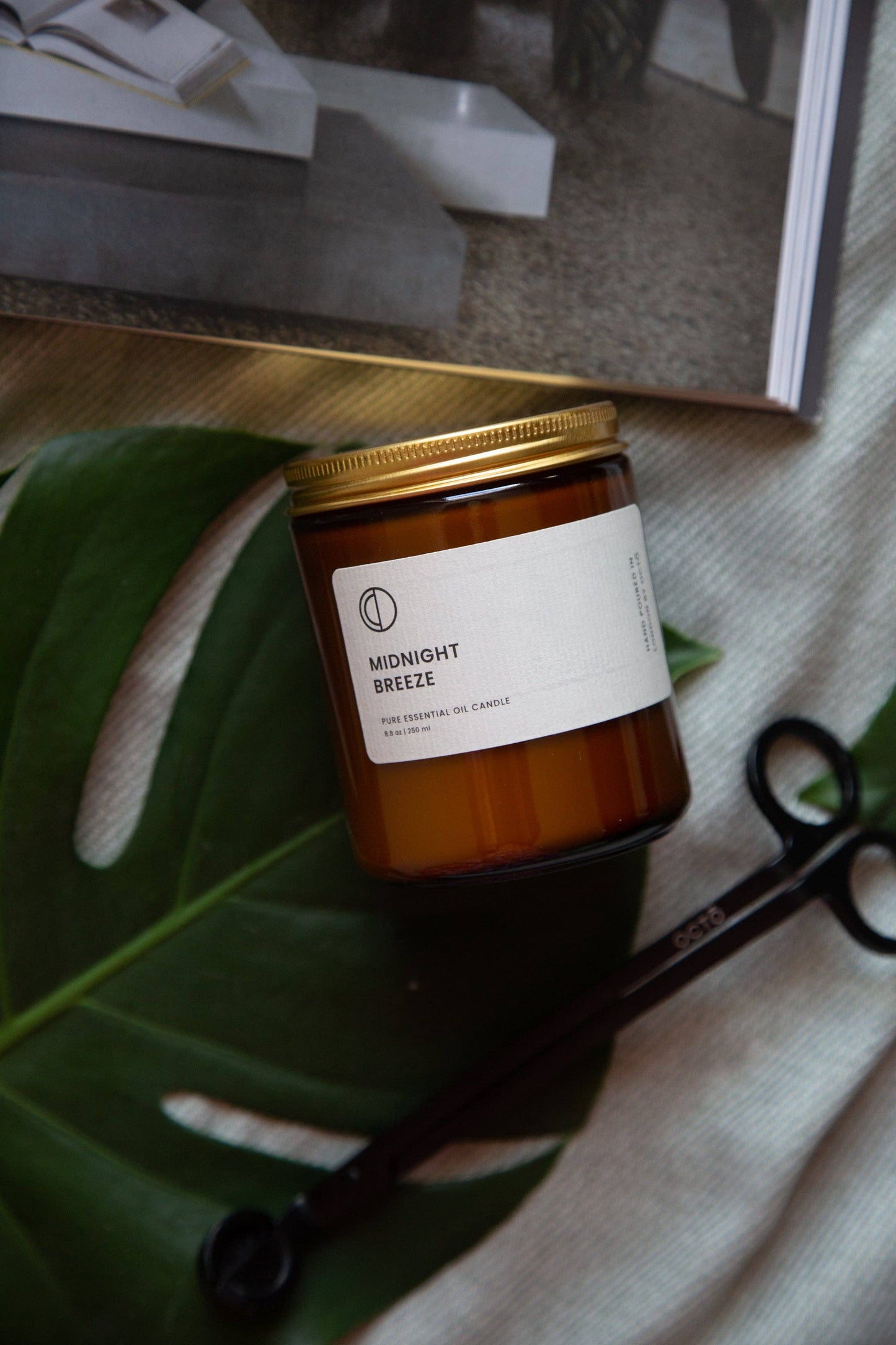 Midnight Breeze candle (Rose Geranium + Vetiver + Patchouli)
