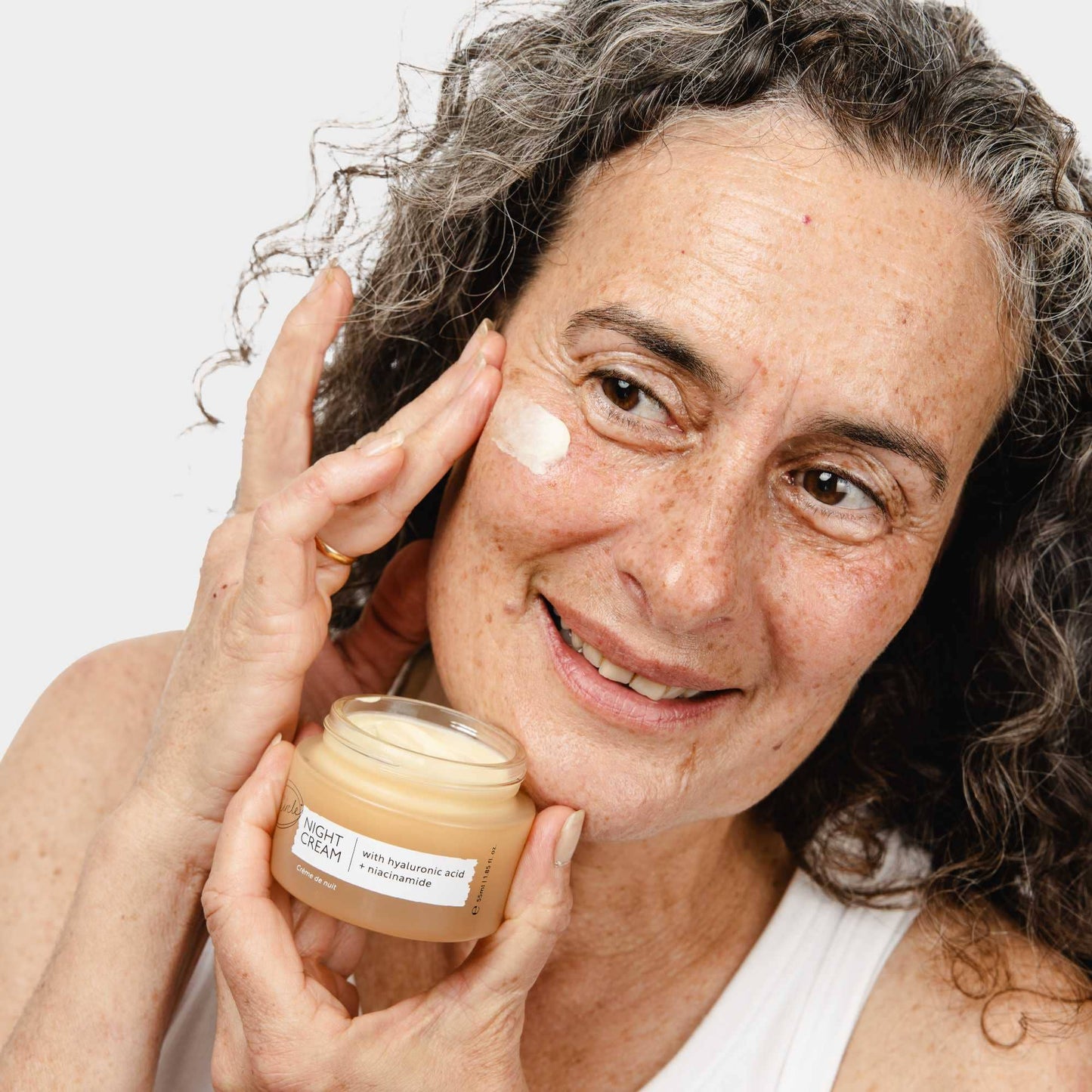 Anti-Ageing Night Cream with Hyaluronic Acid + Niacinamide