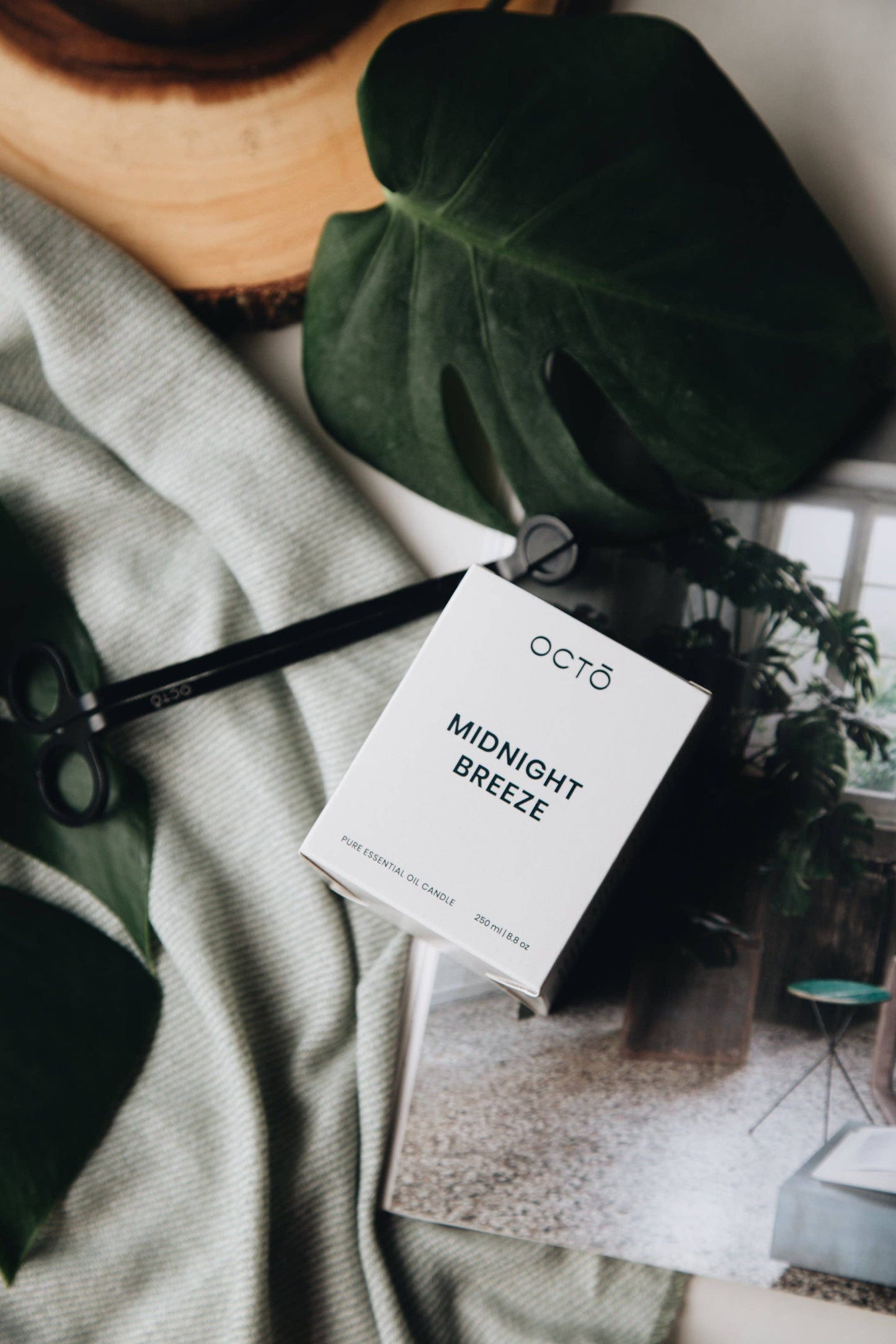 Midnight Breeze candle (Rose Geranium + Vetiver + Patchouli)