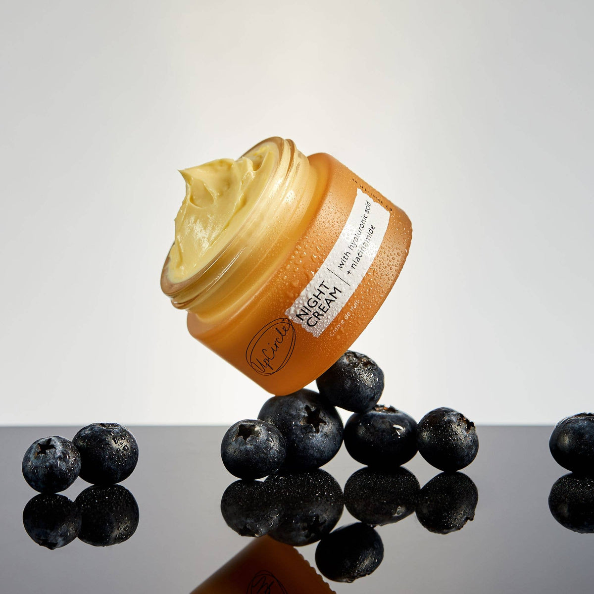 Anti-Ageing Night Cream with Hyaluronic Acid + Niacinamide: 55ml / Standard - £65.97+VAT per Case of 6