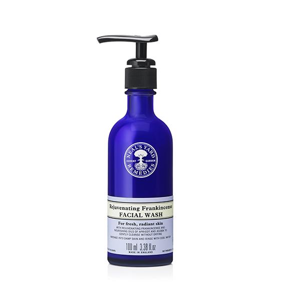 Rejuvenating Frankincense Facial Wash